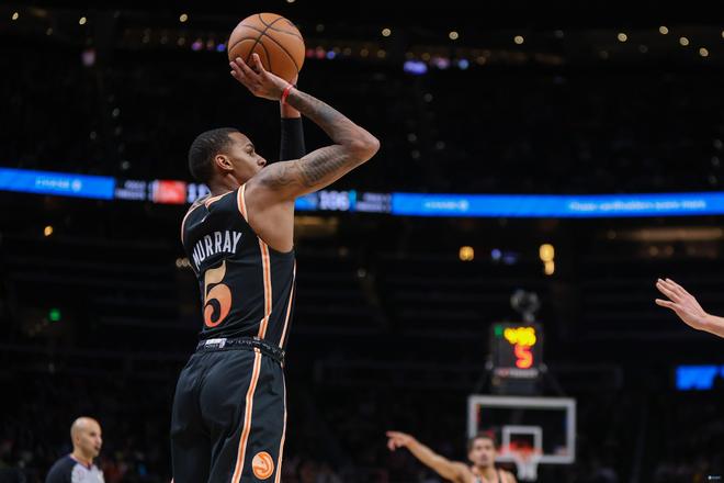 以微弱的优 以微弱的优